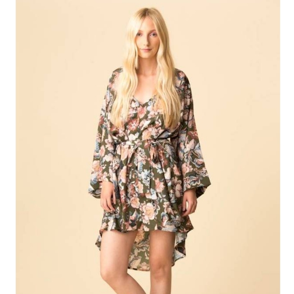 Maison Du Soir Leila Robe - Picture 2 of 6